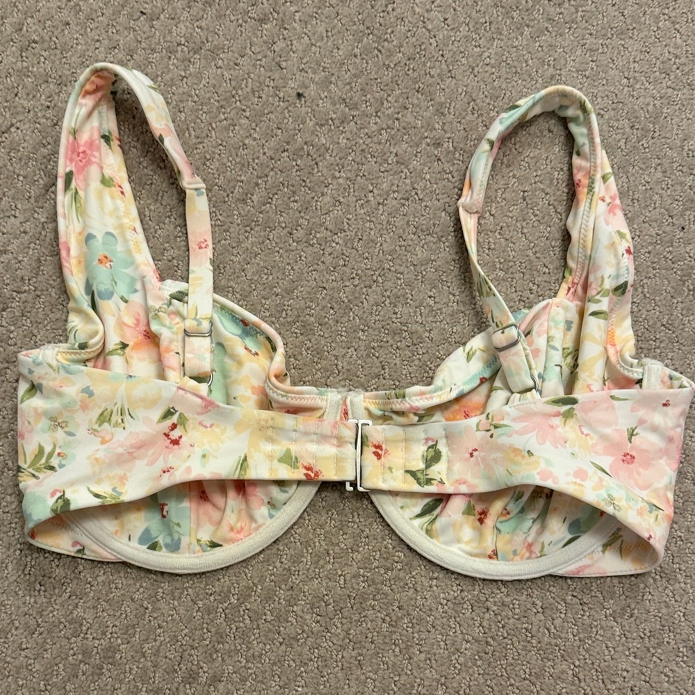 Abercrombie curve loveBikini Set - Picture 3 of 4